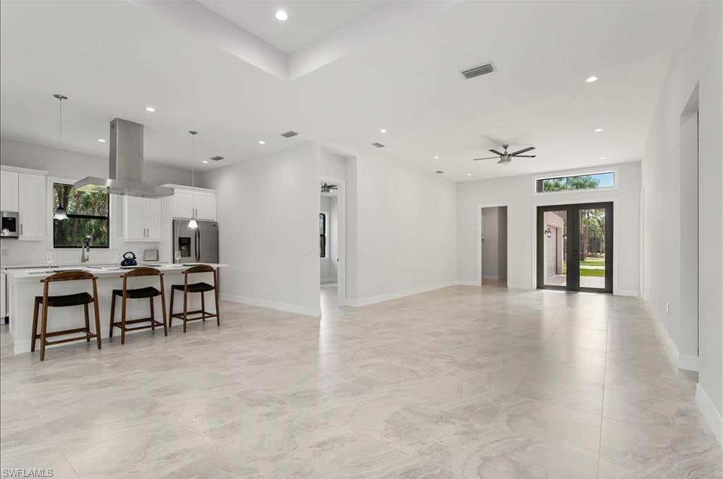 Estates New Build photo 7